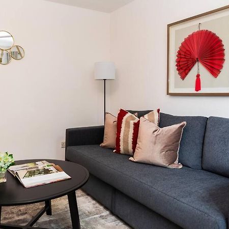 Cosy Decorated Flat In Tonbridgeアパートメント エクステリア 写真