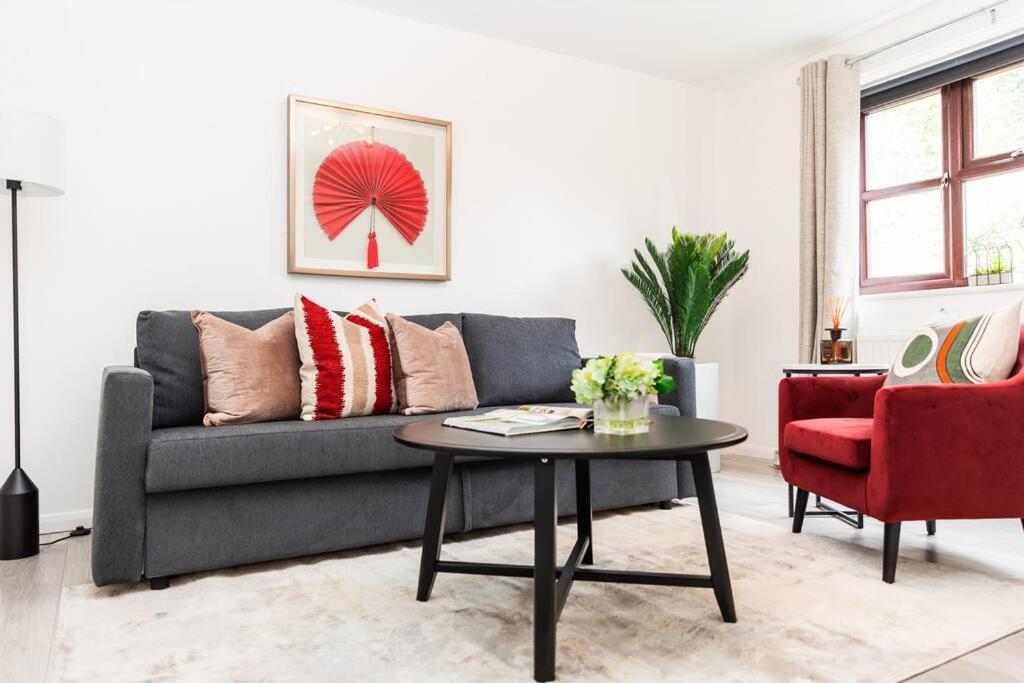 Cosy Decorated Flat In Tonbridgeアパートメント エクステリア 写真