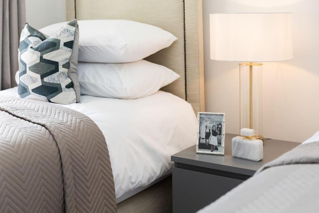 Cosy Decorated Flat In Tonbridgeアパートメント エクステリア 写真